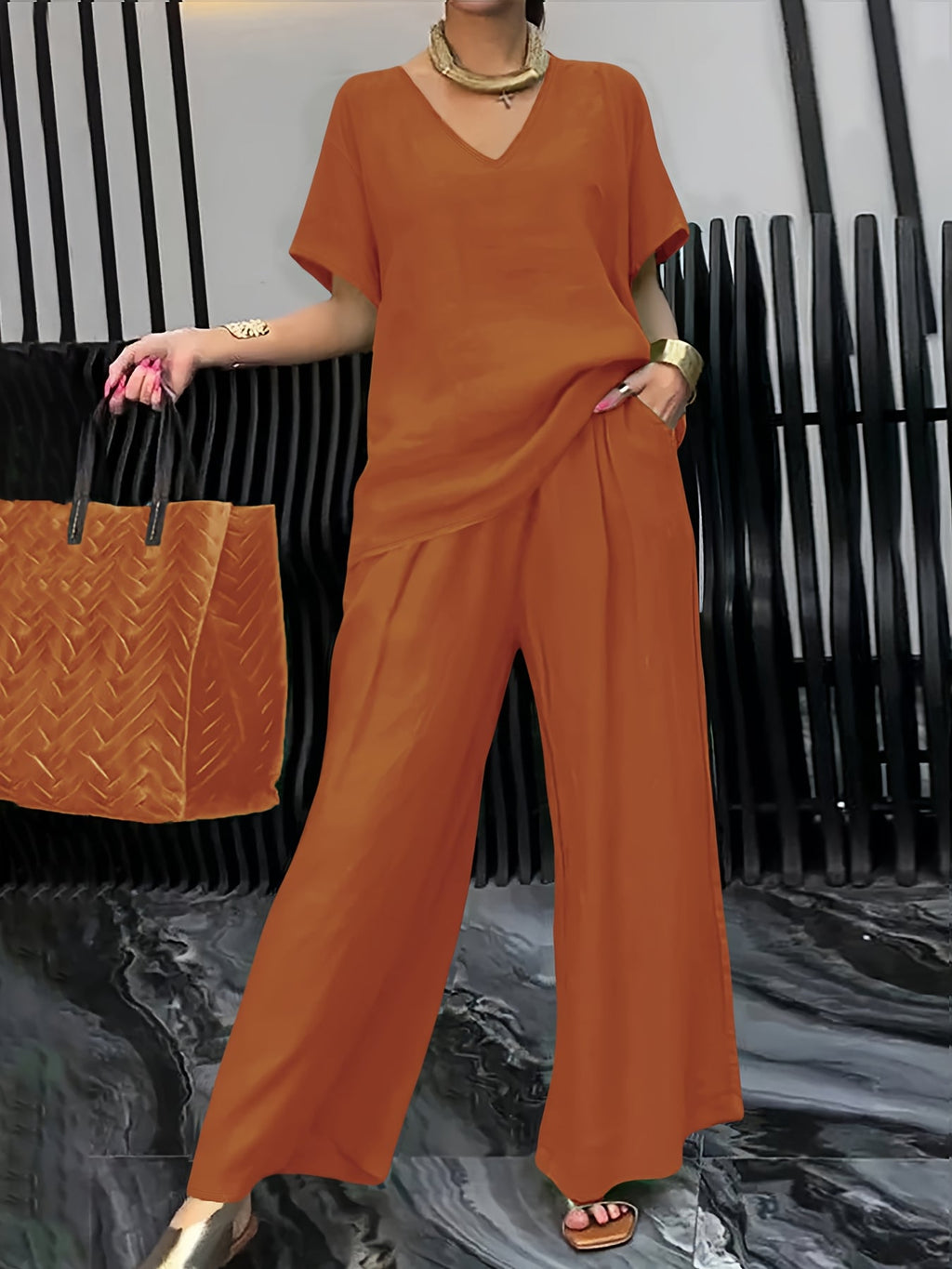 Lunara | Elegant Relaxed Two-Piece Set for Women