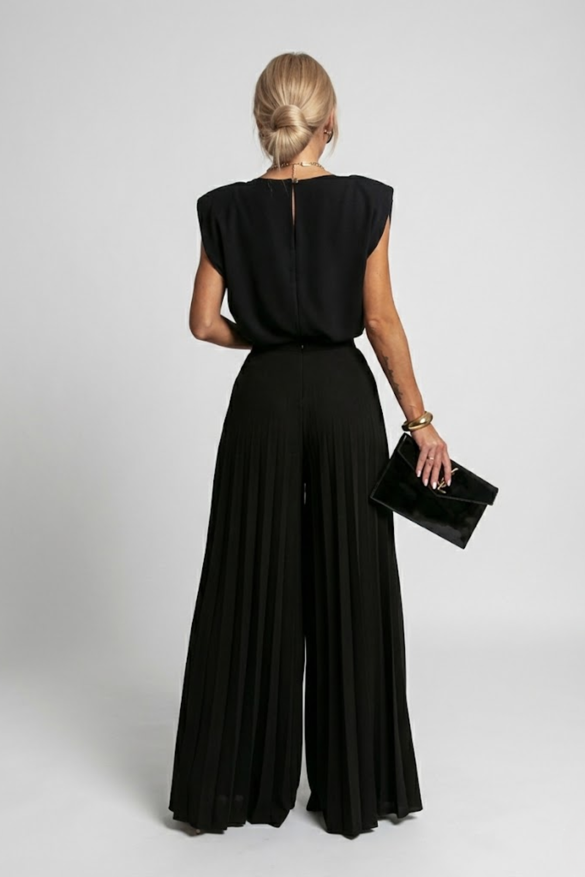 Bianca | Elegant Pleated Wide-Leg Jumpsuit for Women