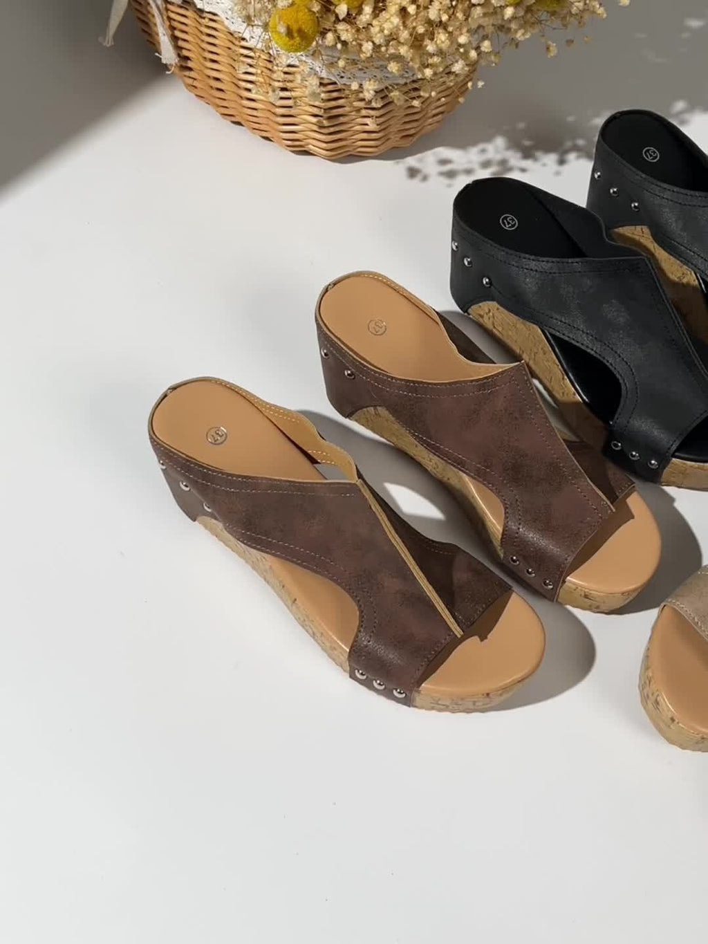 Delphine | Retro Wedge Heels
