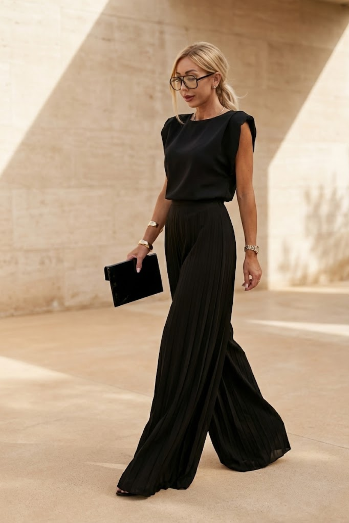 Bianca | Elegant Pleated Wide-Leg Jumpsuit for Women