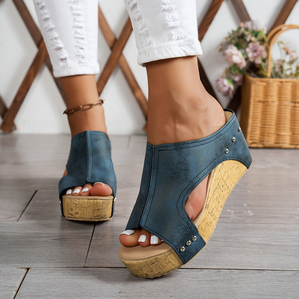 Delphine | Retro Wedge Heels