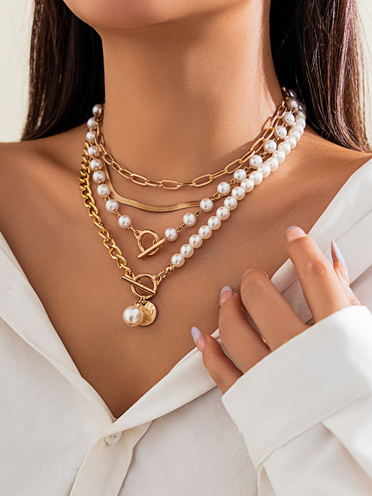 Perle | Pearl and Gold Chain Stack Necklace