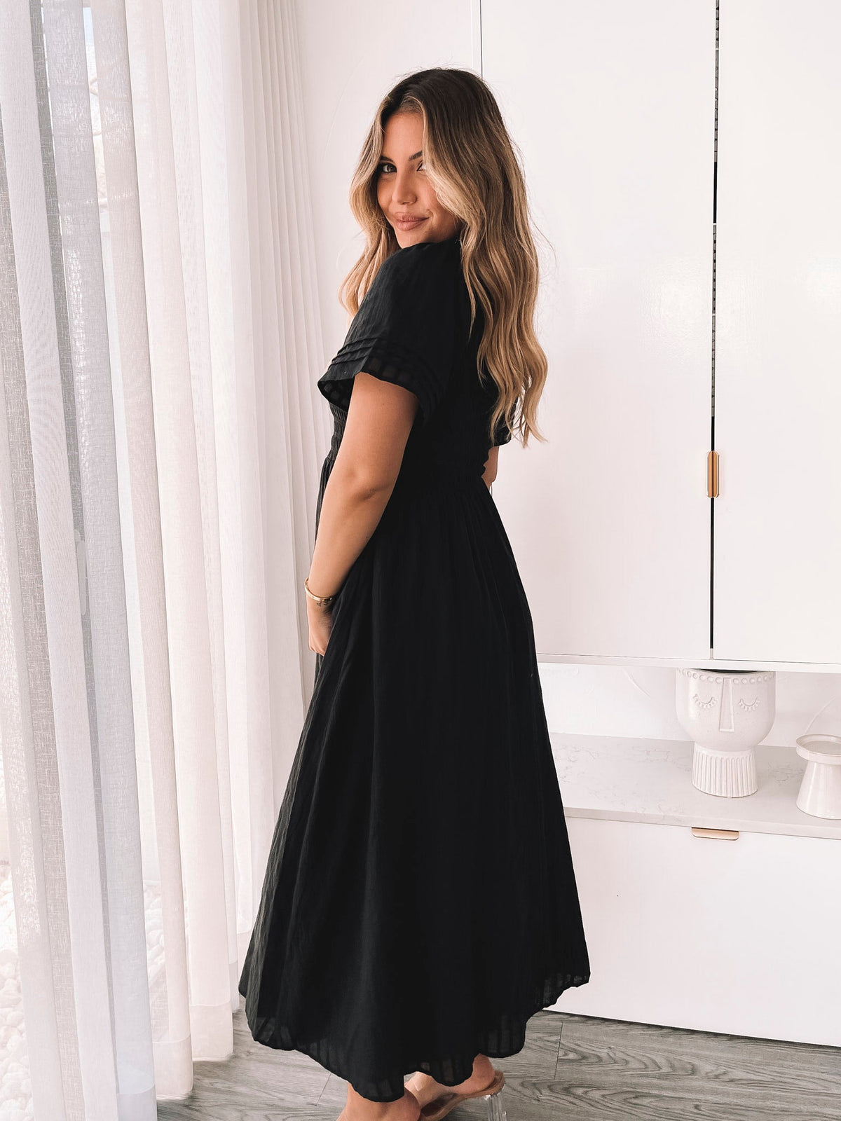 Giovanna | Elegant Black Maxi Dress
