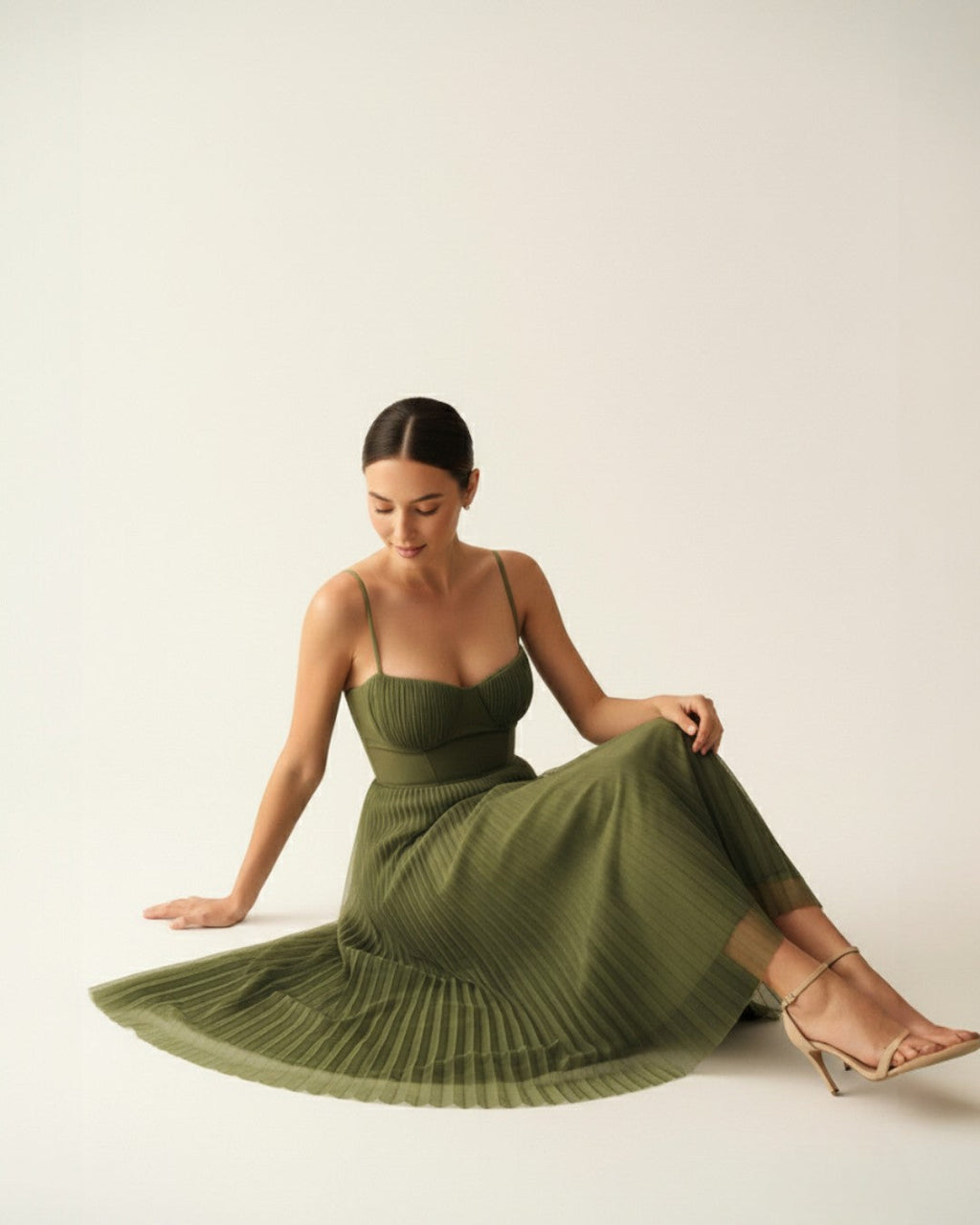 Susanna | Pleated Midi Dress