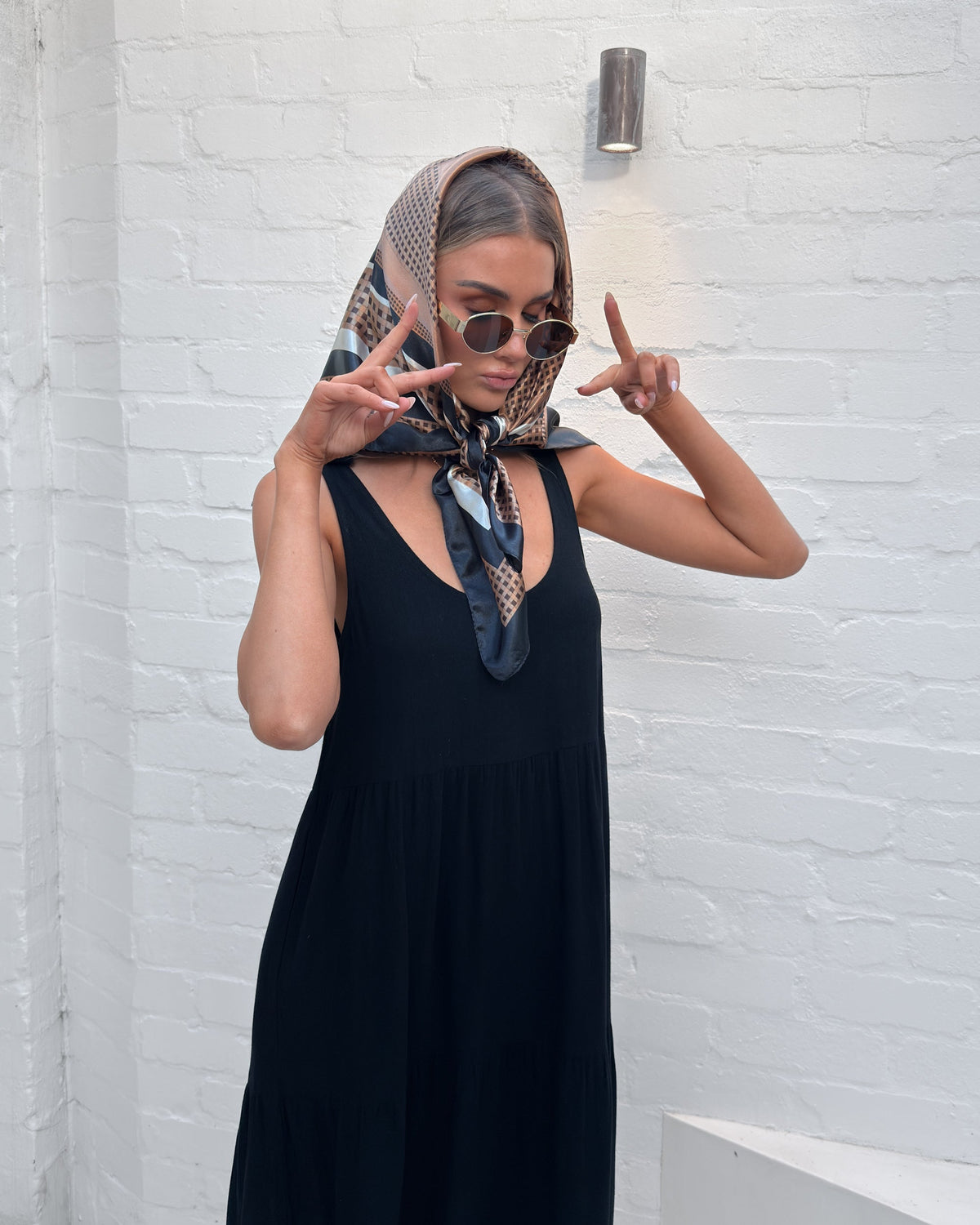 Lydia | Black Everyday Midi Dress