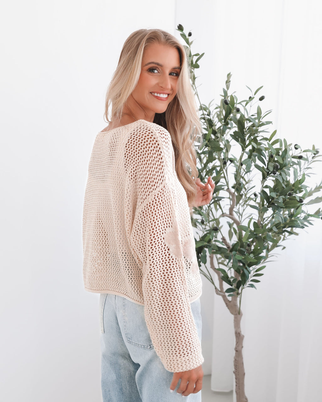 Loretta | Crochet Crop Top for Women