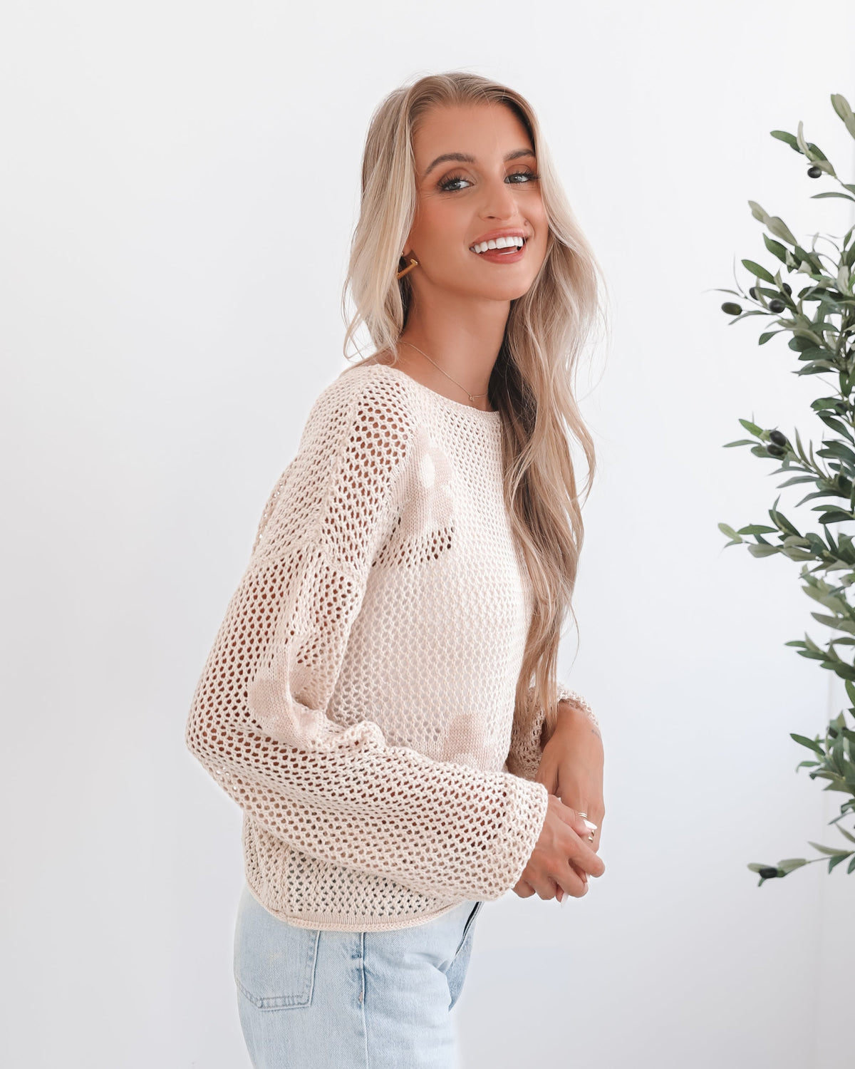 Loretta | Crochet Crop Top for Women