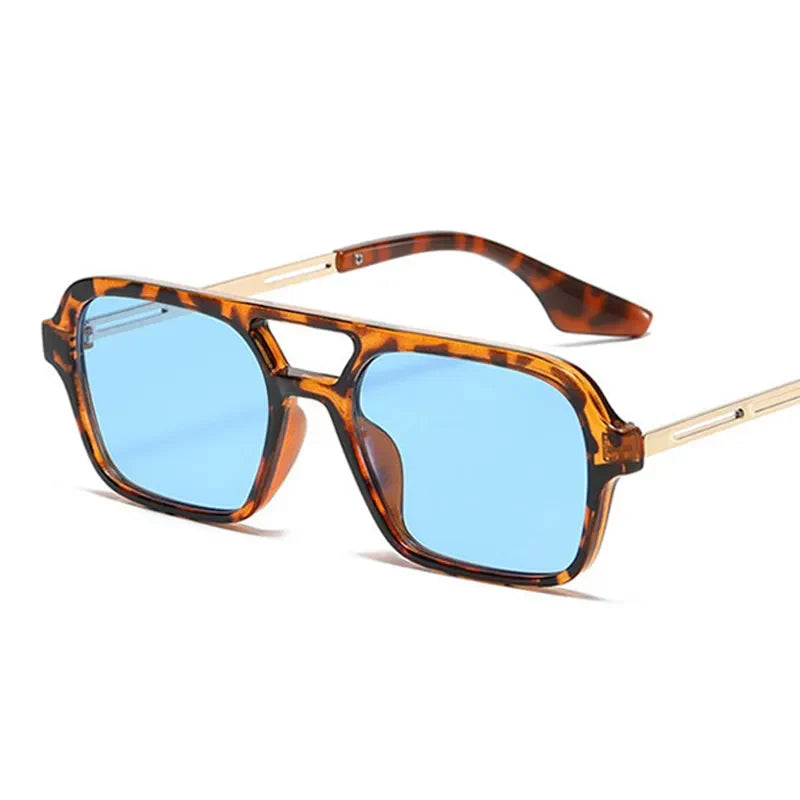 Hélène | Vintage Square Frame