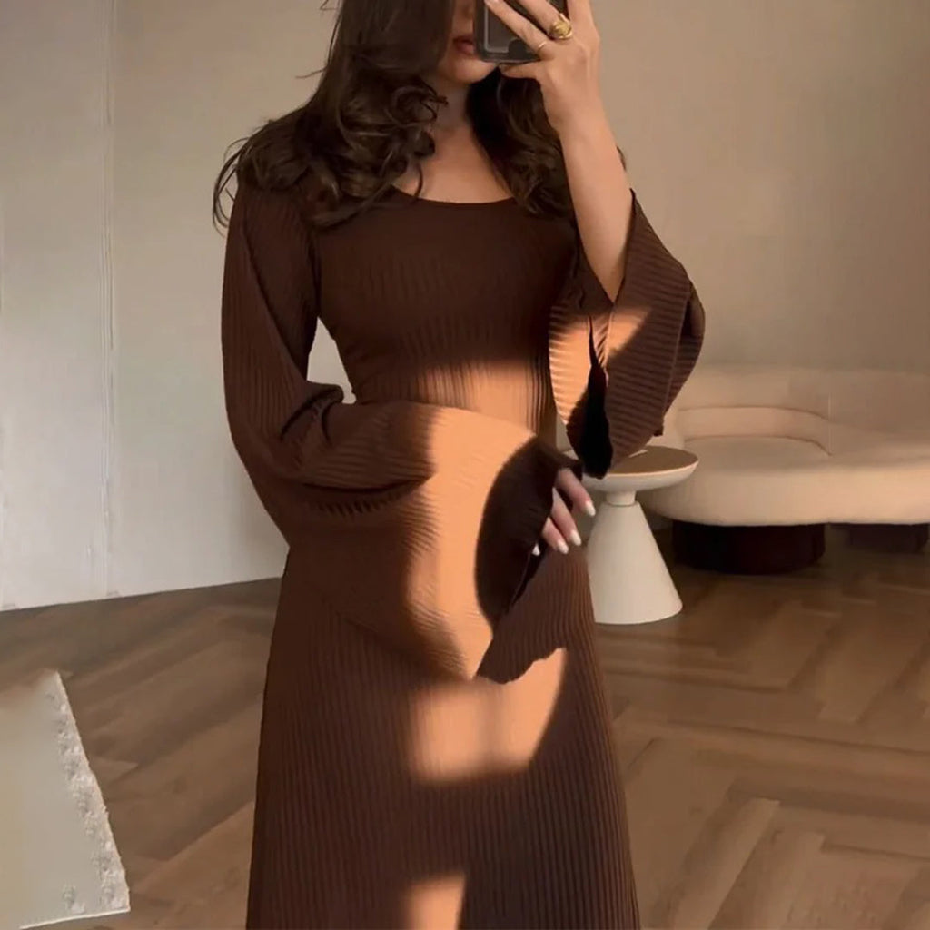 Veronica | Ribbed Knit Maxi Dress