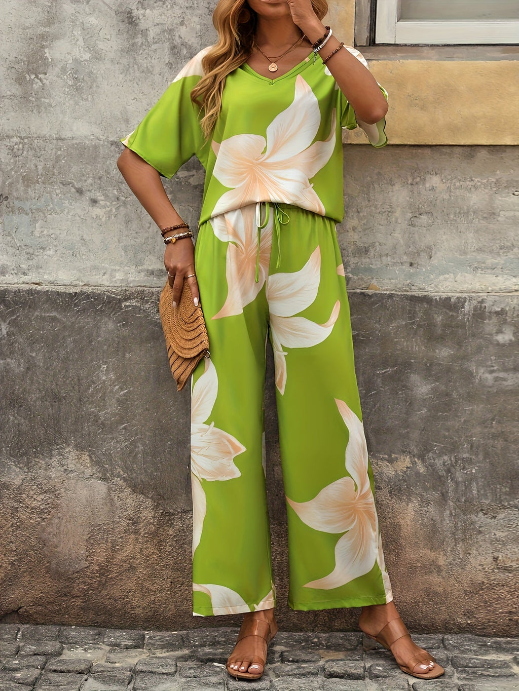 Zenvira | Floral Relaxed Two-Piece Set for Women