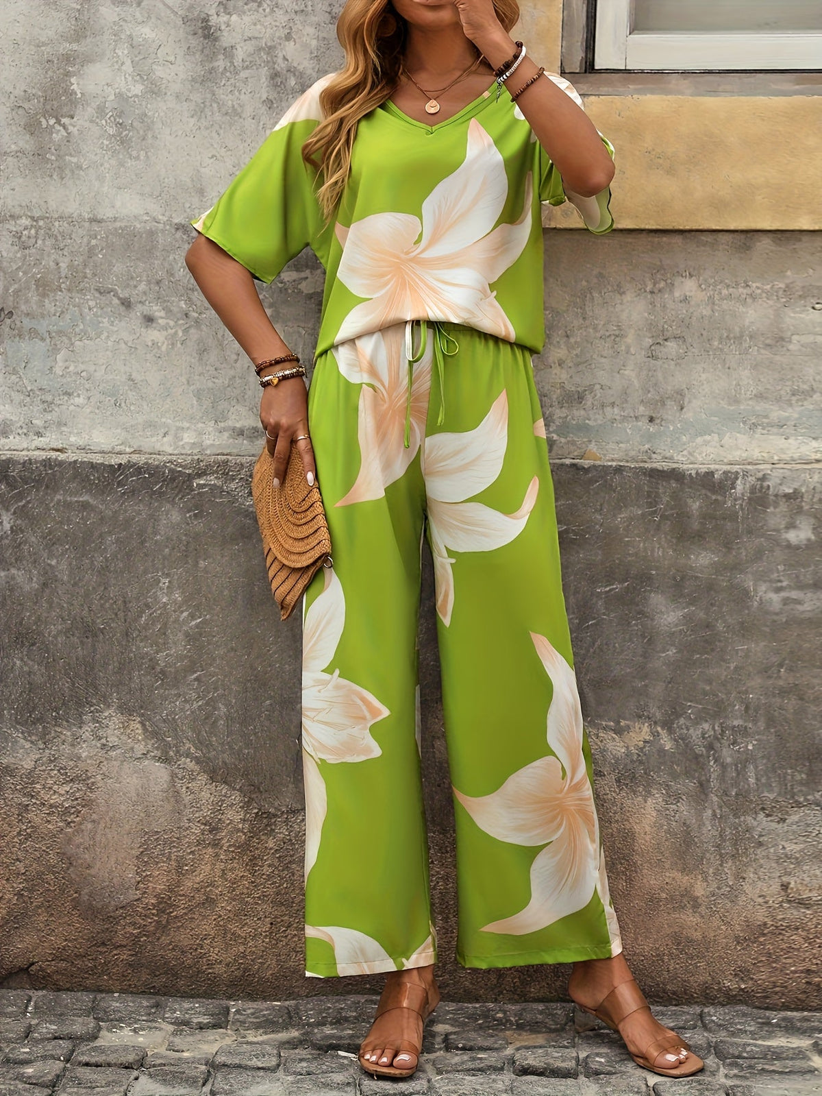 Zenvira | Floral Relaxed Two-Piece Set for Women