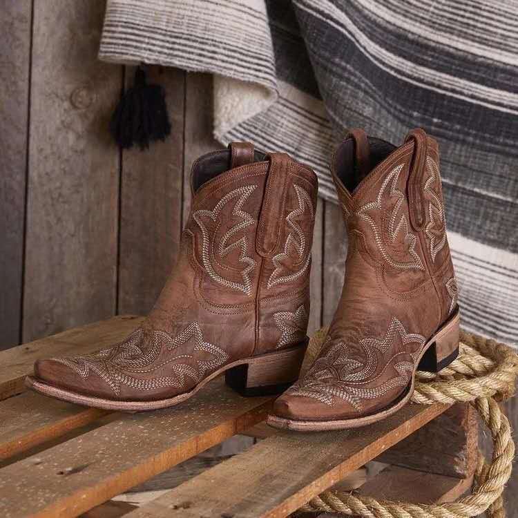Christine | Vintage Embroidered Block Heel Western Boots
