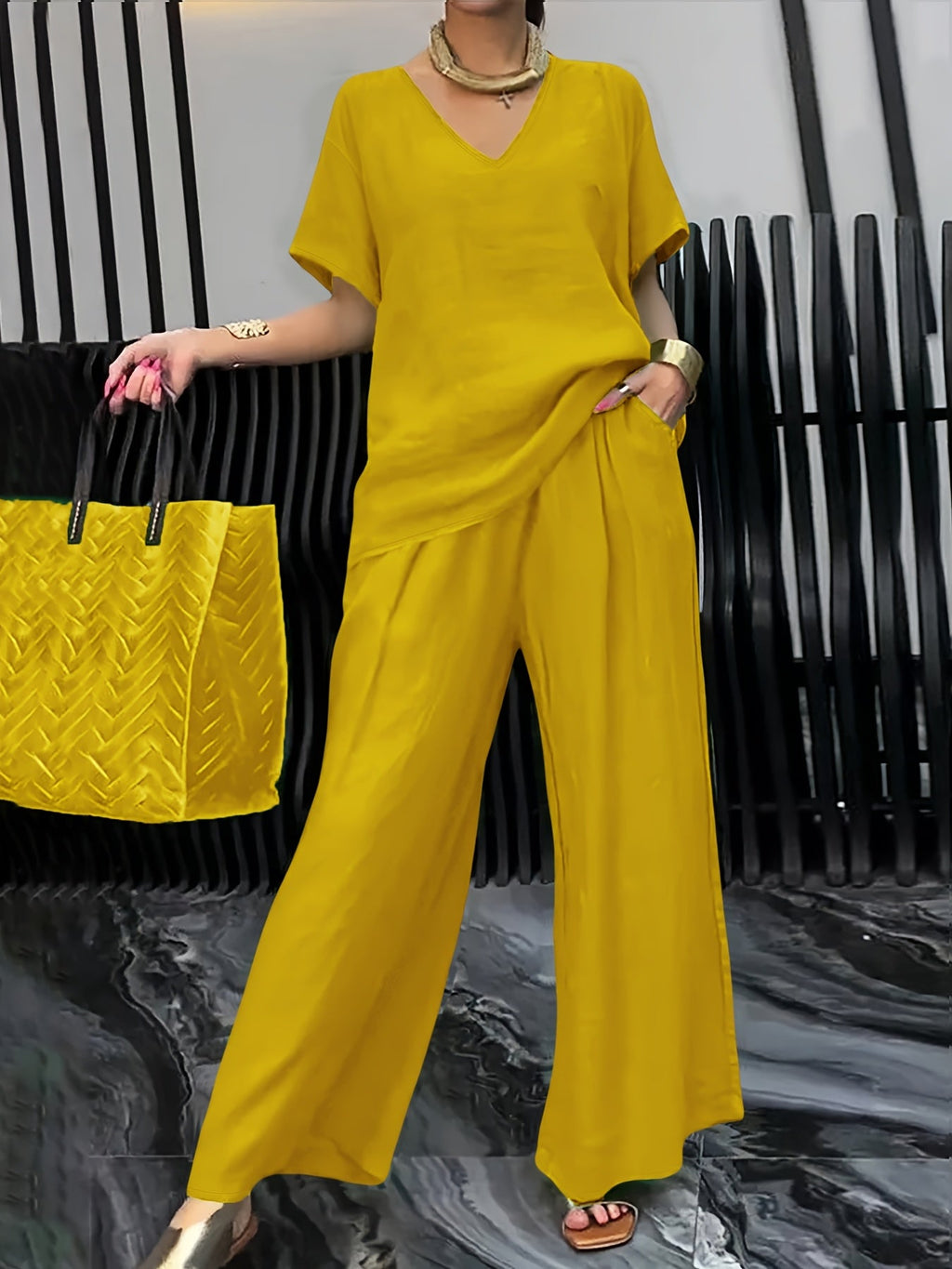 Lunara | Elegant Relaxed Two-Piece Set for Women