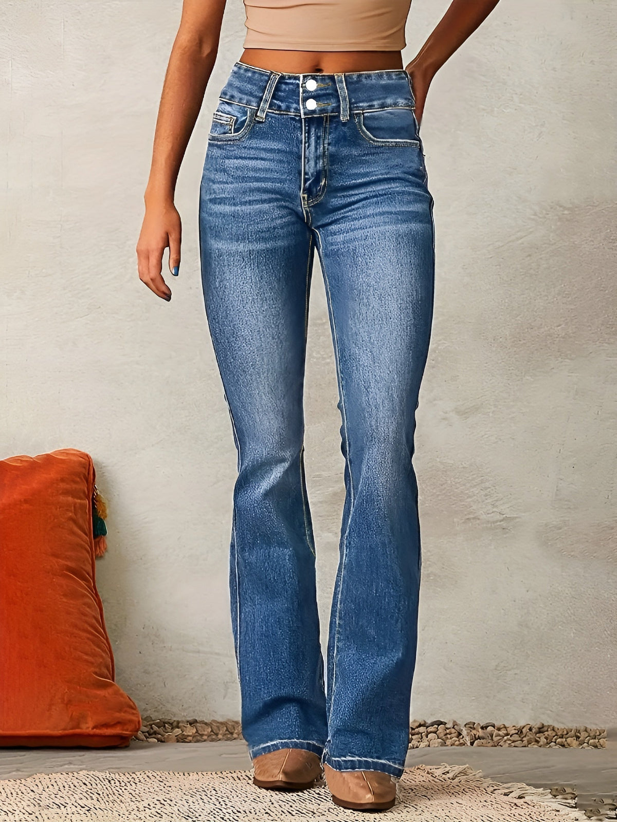 Eduarda | Comfortable Flared Jeans for Women