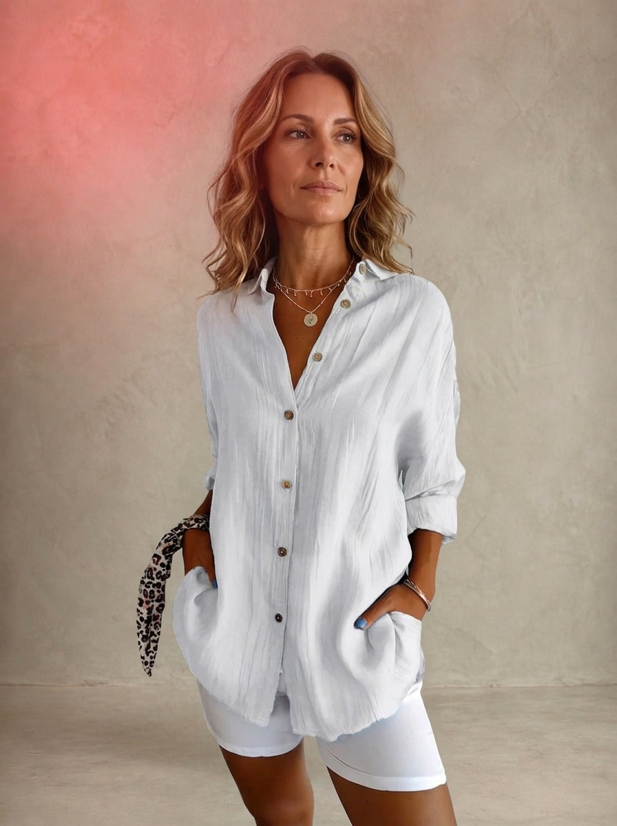 Lily - Elegant Pleated Blouse