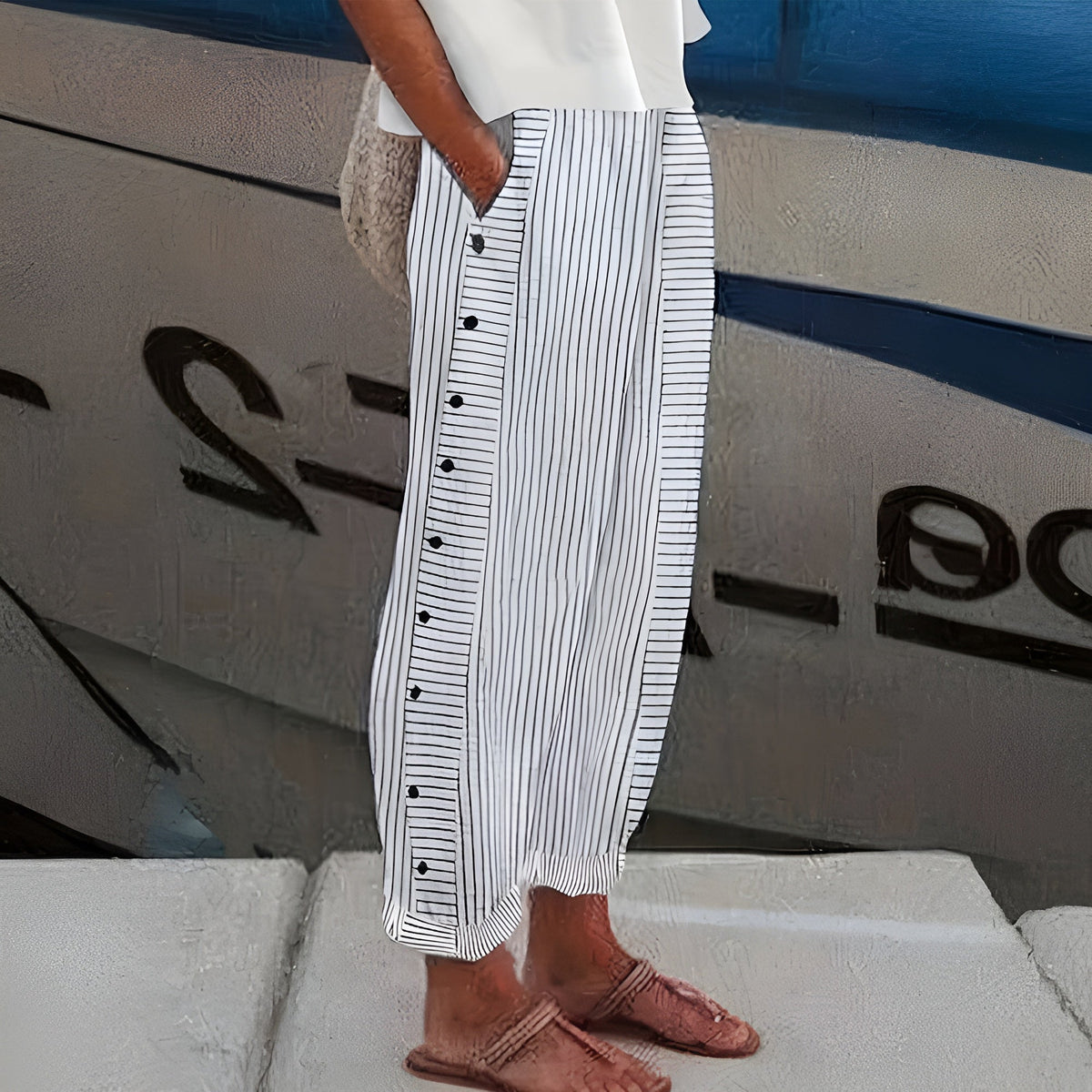 Barbara | Linen Trousers with Side Pockets for Women